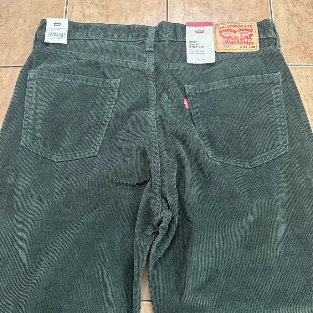 Levis 565 Pants Mens 34 x 30 Green Loose Straight Corduroy Baggy‎ Jeans NEW